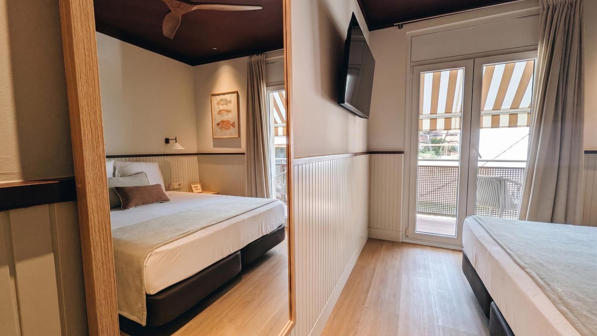 Double or Twin Room Balcony