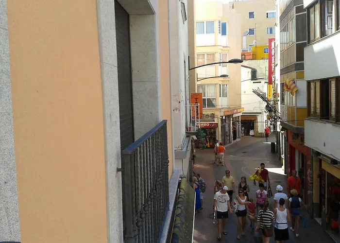 Apartaments Yaco Lloret de Mar