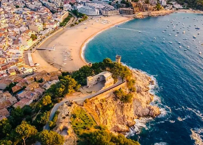 Ancora Frontbeach Luxury Apartment Tossa de Mar