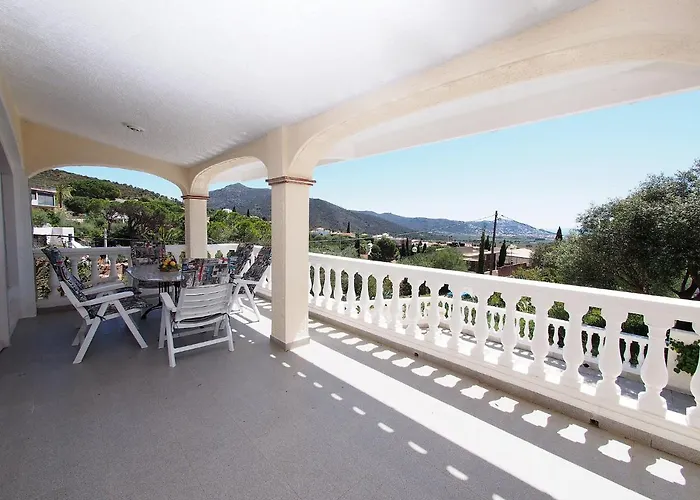 Villa Bilbao By Interhome Roses
