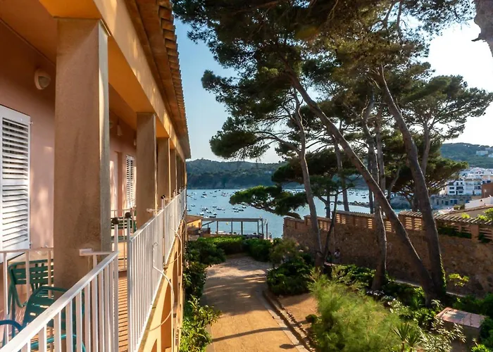 Calella De Palafrugell hotels near Cala Cap de Planes