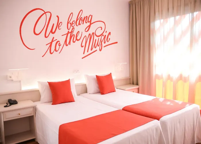 Hotels in de buurt van Strand van Cala Boadella