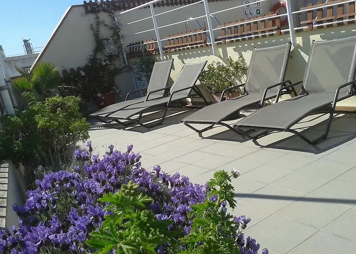 Hostal Vila Del Mar Lloret de Mar Mit Golfplatz