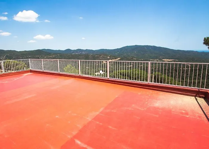 Catalunya Casas Fun And Frolic In Lloret Del Mar 3500 Meters To Beach! Lloret de Mar
