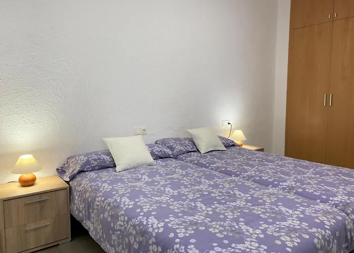 Trilla - Casa Reformada Con Garaje Y Terraza Villa Cadaqués