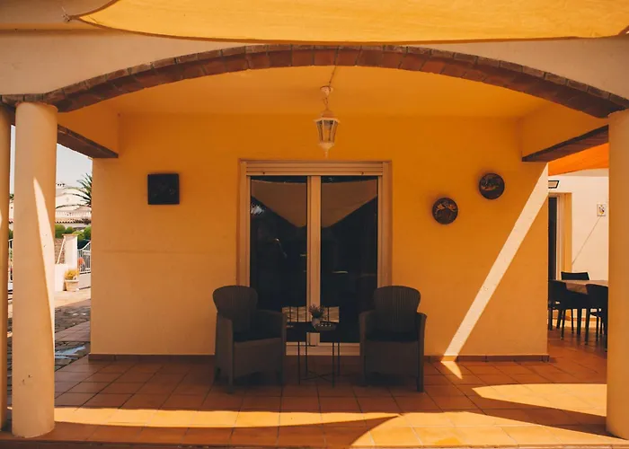 Casa Tati Strand Sant Pere Pescador con Piscina