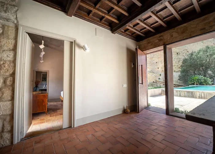 Deco - Casa Castell de Peratallada con Piscina