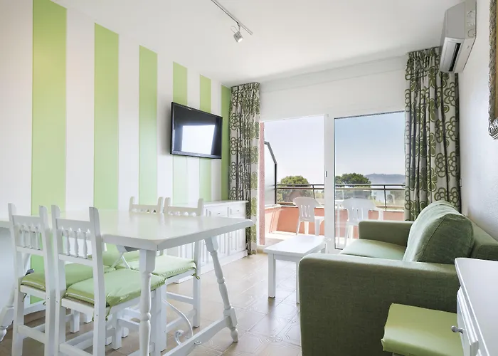 Apartamentos Salles Beach L'Estartit