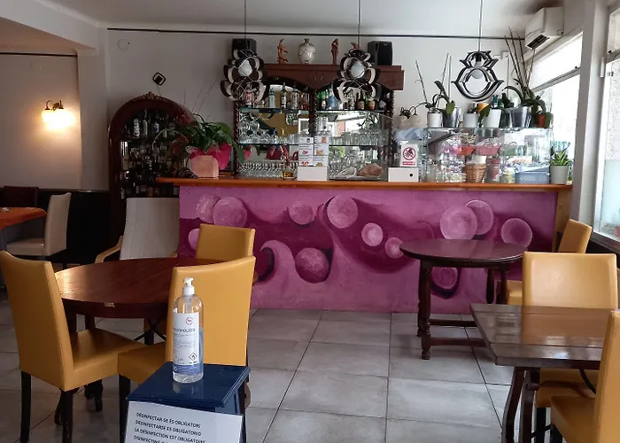 Hostal Creus Rosas