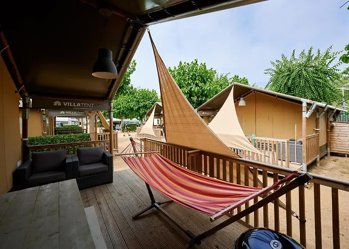 Hotel Glamping Blanes