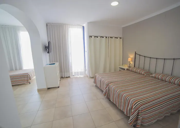 Casa Del Mar Hotel & Apartaments Roses