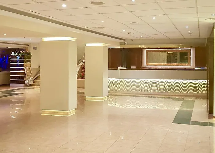 6 meilleurs Hôtels Spa à Blanes pour une Escapade Relaxante