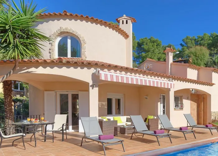 La Remontada Villa Tamariu con Piscina